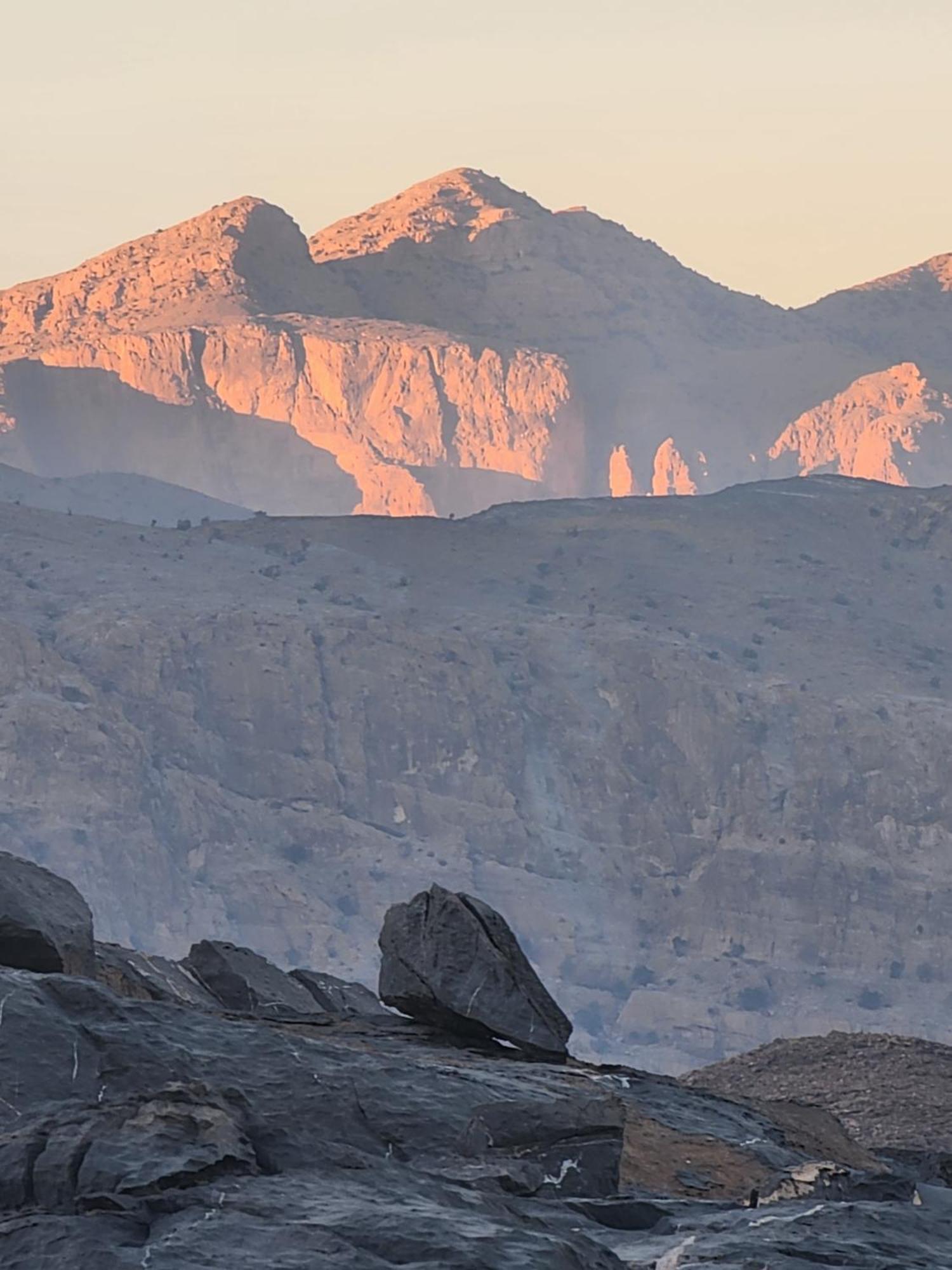 Sunset View Hill Jabal Shams Villa Misfah Bagian luar foto